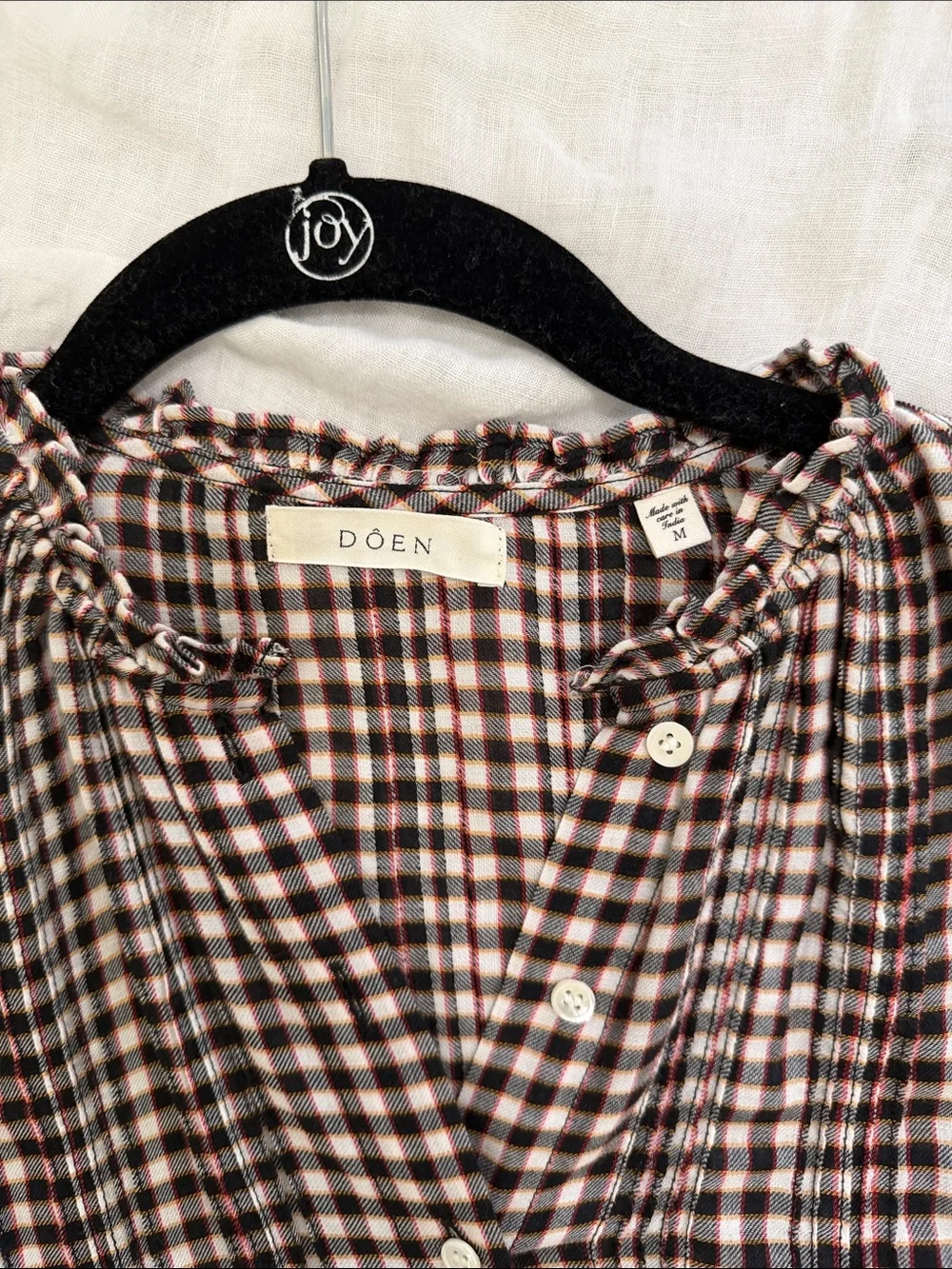 Doen Gingham Button-Front Ruffle-Neck Blouse